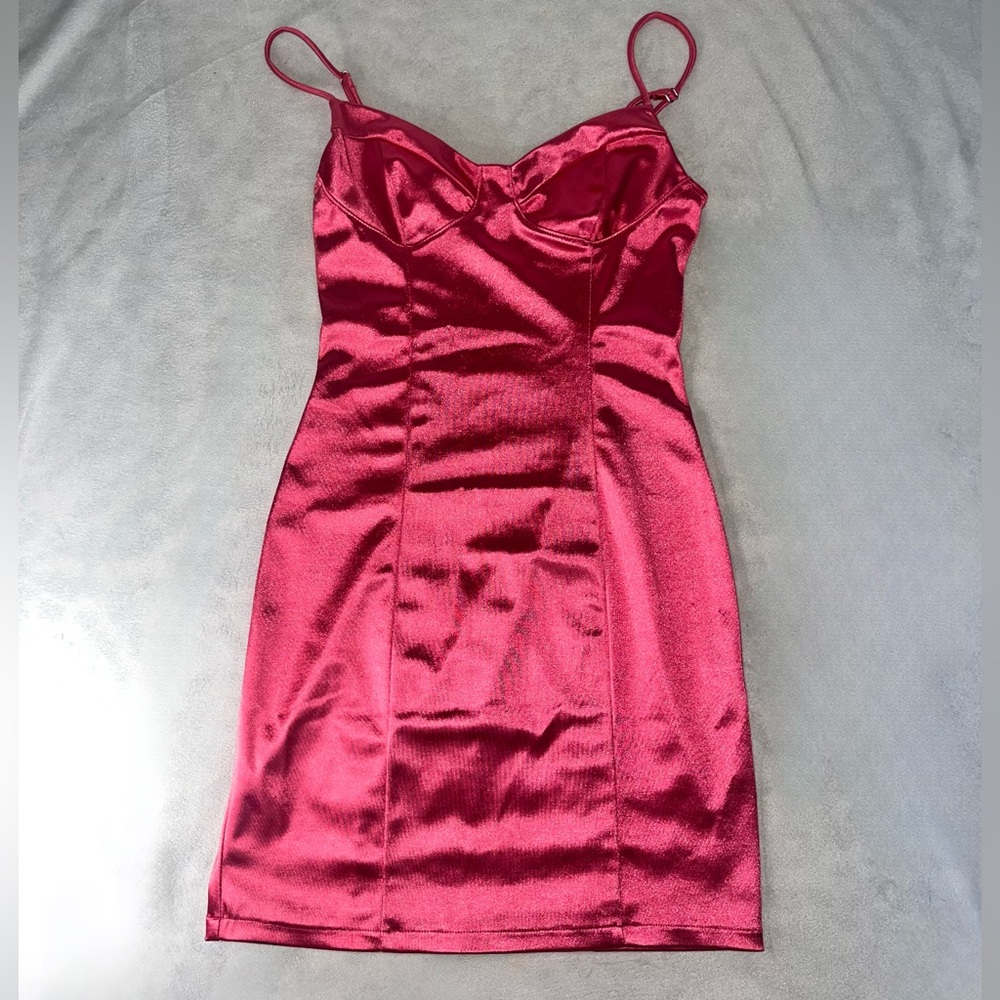 HOT PINK BODY CON DRESS
